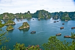 Syrena Cruise in Halong Bay, Vietnam