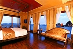 Luxury cabin Violet Cruise Halong Bay, Vietnam