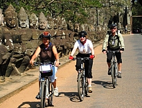 Cycling to Angkor Wat